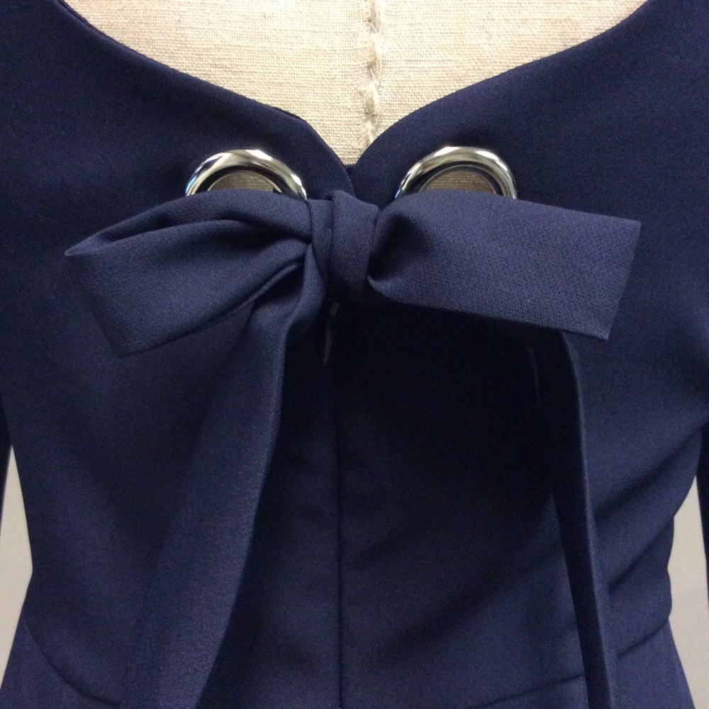 💙 💰⬇️NWT! Amazing Navy GB Dress - Picture 2 of 3
